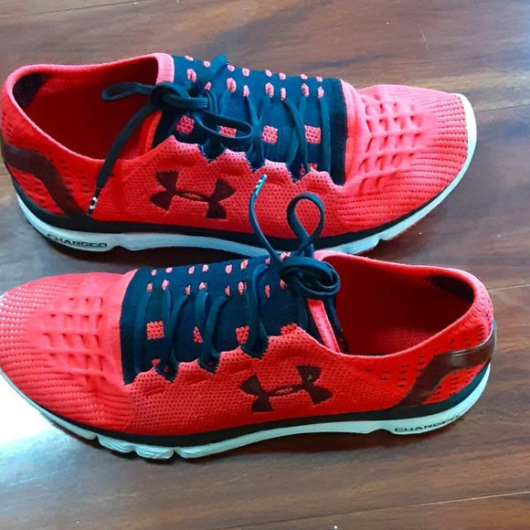 Under Armour Speedform Slingshot Women's Runner's World Size 11 - Picture 1 of 12